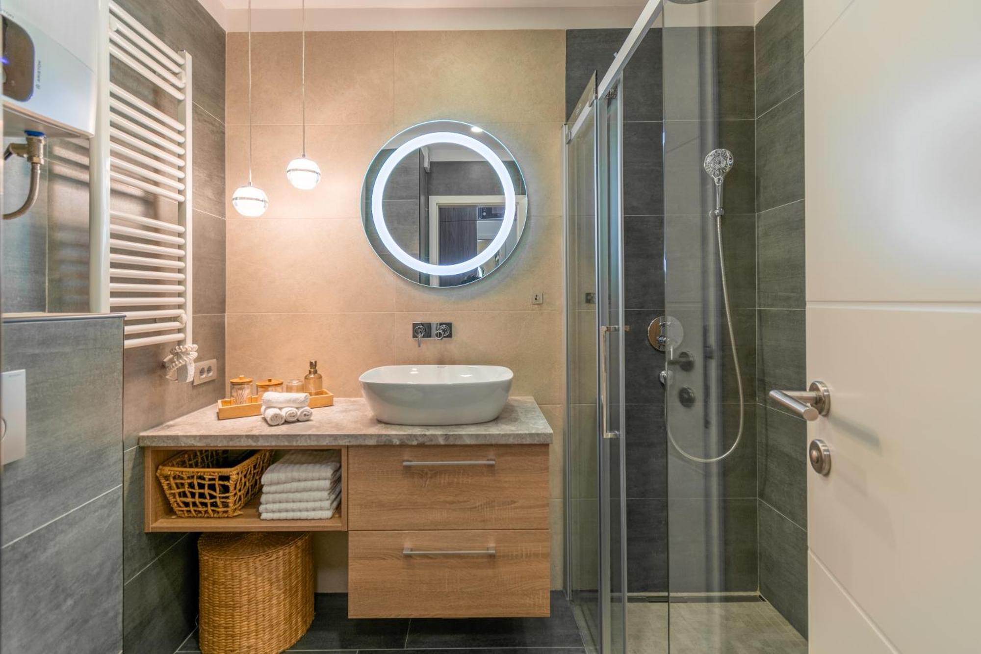 Apartment Maja Superior Makarska Ngoại thất bức ảnh